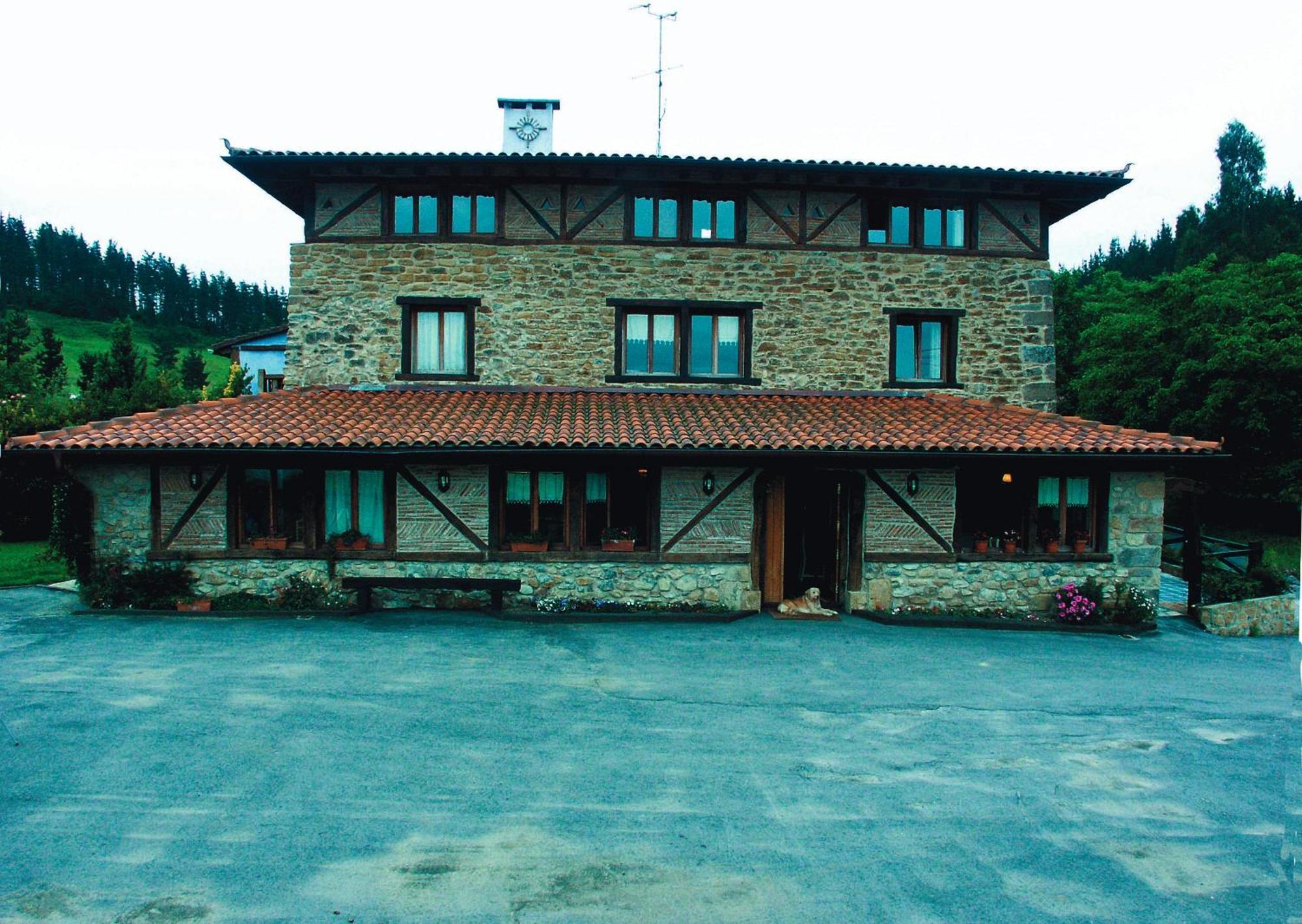 Aristieta Guest House Ajangiz Exterior photo