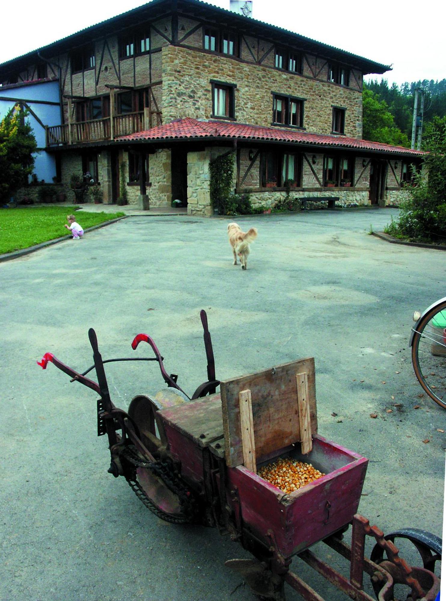 Aristieta Guest House Ajangiz Exterior photo